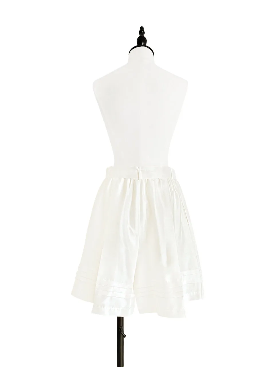 Creamy White Removable Bow Belt Tiered A-line Silky Skort