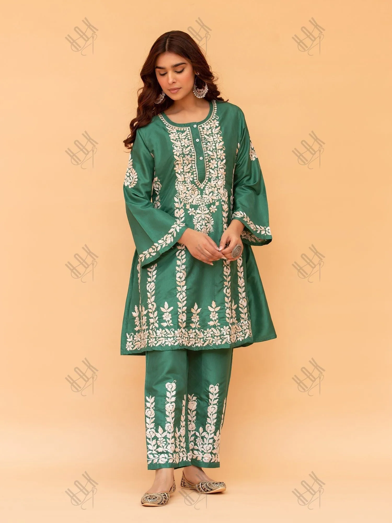 Nisa in Saba Chikankari Kurta Set in Habutai Silk - Green