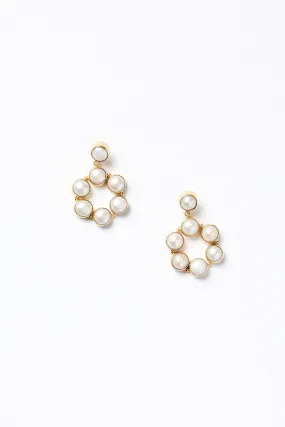 Nylah Flower Earrings in Pearl