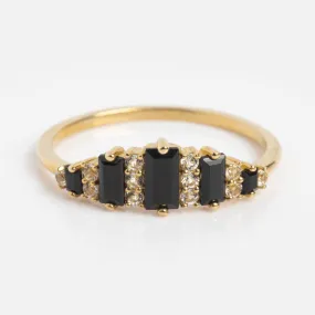 Solid Gold Black Agate Crown Ring