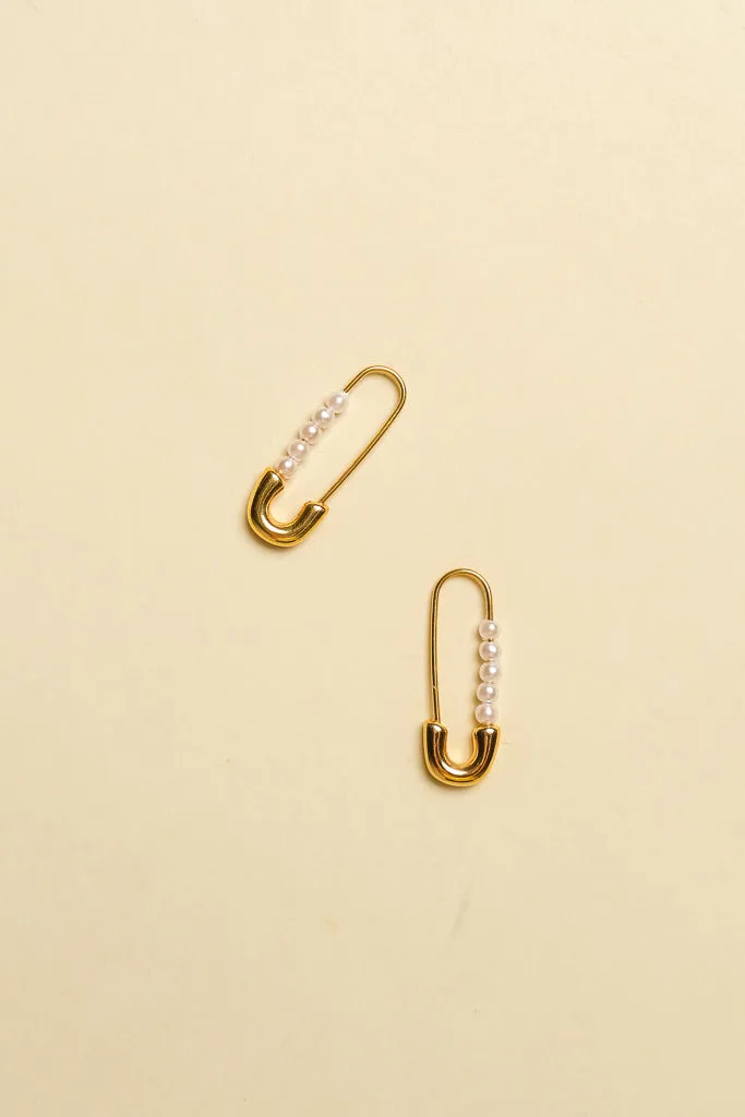 Stacked Pearl Safety Pins