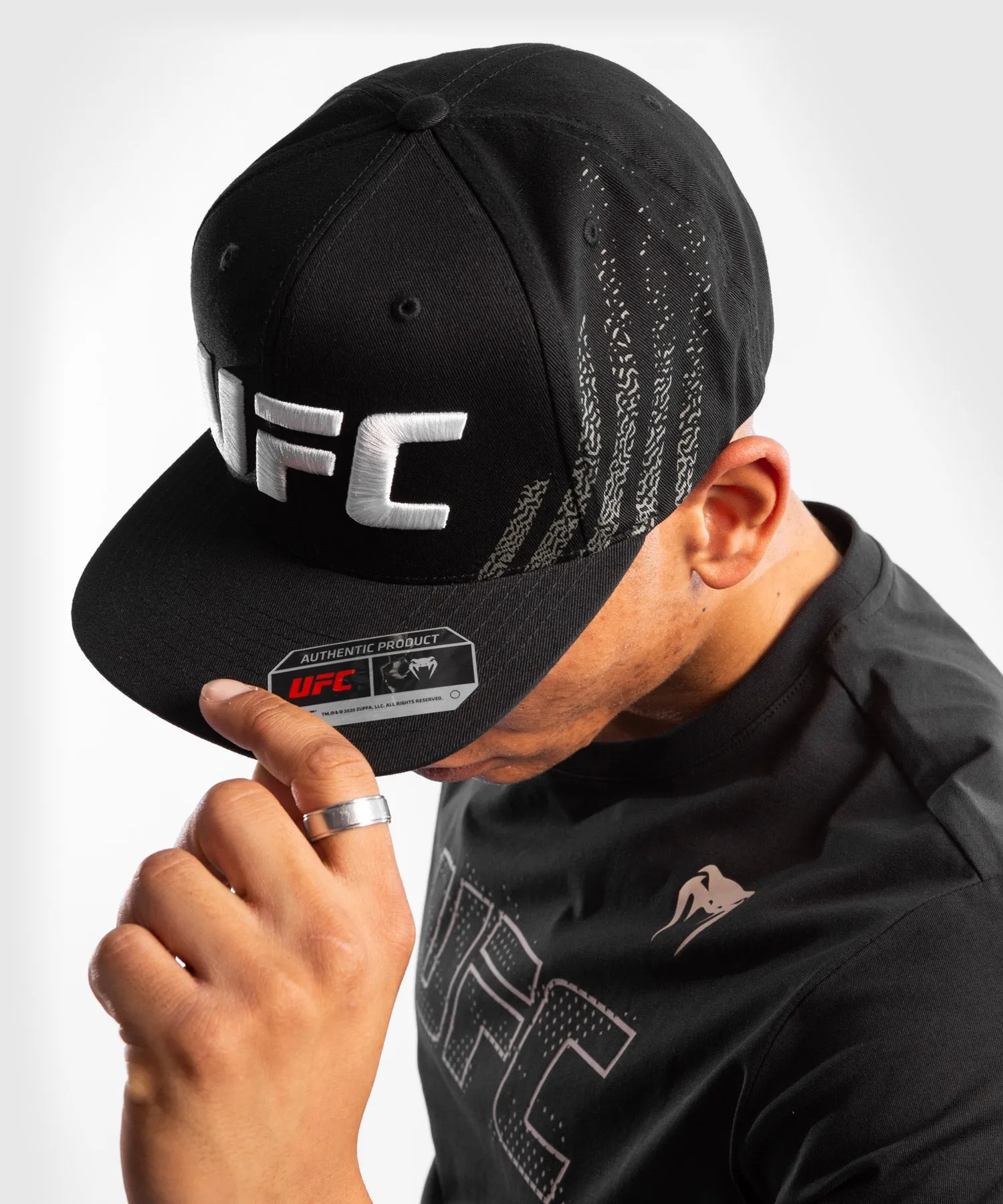 UFC Venum Authentic Fight Night Unisex Walkout Hat - Black